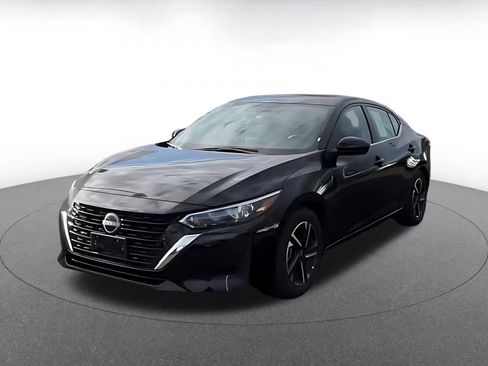 Used 2025 Nissan Sentra SV image 7