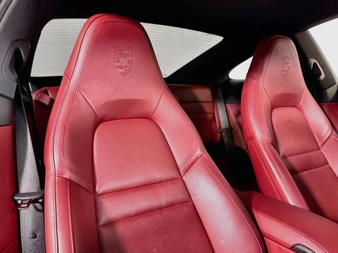 Certified 2024 Porsche 911 Carrera RWD image 18