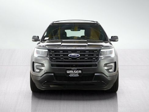 Used 2017 Ford Explorer Sport w/ Equipment Group 401A AWD/4WD image 9