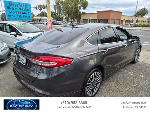 Used 2018 Ford Fusion Energi SE FWD image 7