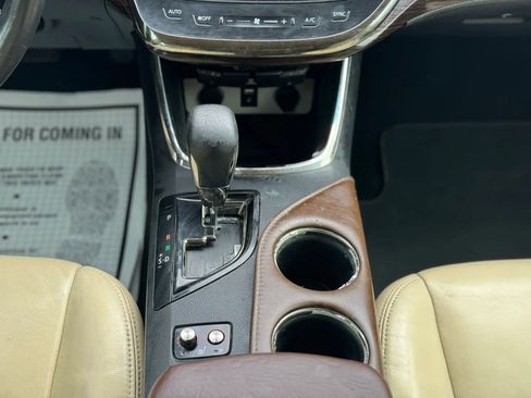 Used 2014 Toyota Avalon XLE Touring image 27