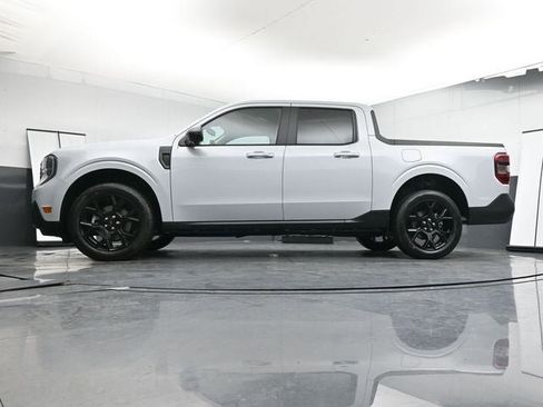 New 2026 Ford Maverick Lariat w/ Black Appearance Package AWD/4WD image 32