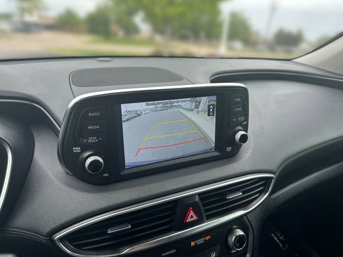 Used 2019 Hyundai Santa Fe SE FWD image 21