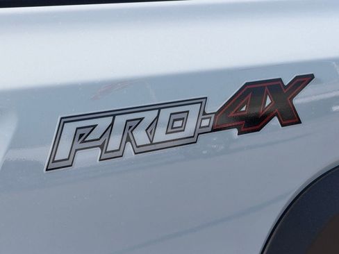 New 2026 Nissan Frontier PRO-4X w/ Tow Package AWD/4WD image 11