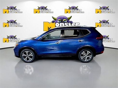 Used 2020 Nissan Rogue SV image 46