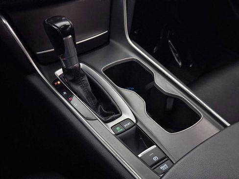Used 2019 Honda Accord Sport image 36