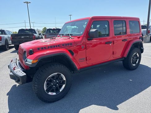Used 2019 Jeep Wrangler Unlimited Rubicon AWD/4WD image 2