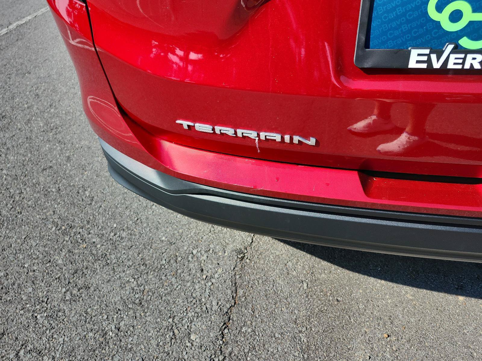 Certified 2024 GMC Terrain SLE FWD image 4