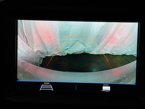 Used 2019 Chevrolet Silverado 1500 Custom w/ Custom Value Package image 8