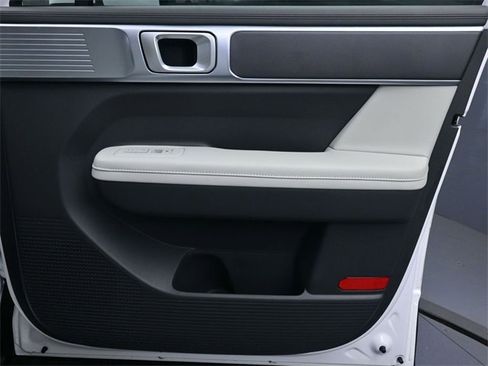 Used 2024 Hyundai Santa Fe SEL image 30