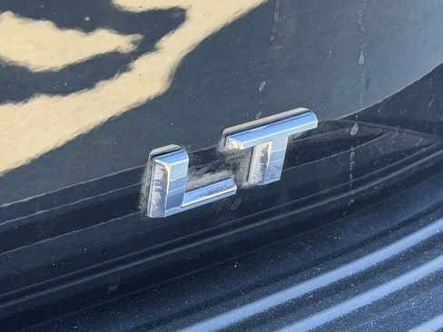 Used 2025 Chevrolet Tahoe LT image 11