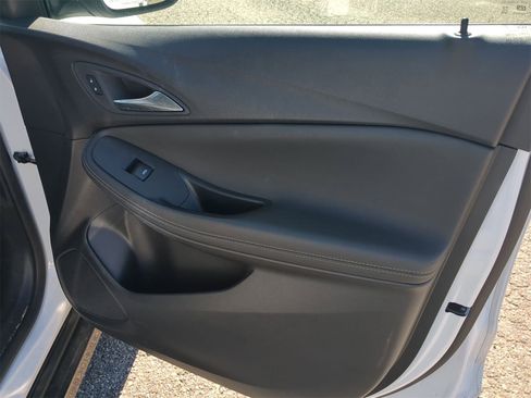 Certified 2024 Buick Encore GX Sport Touring image 25