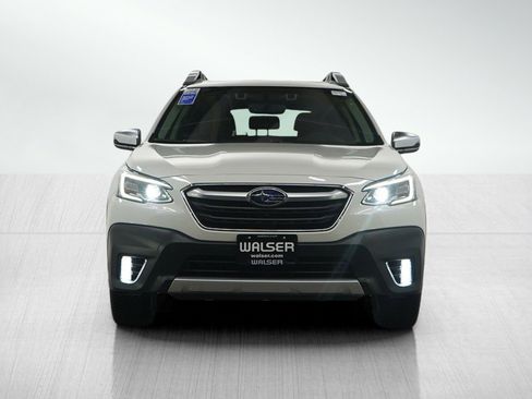 Used 2022 Subaru Outback Touring image 8