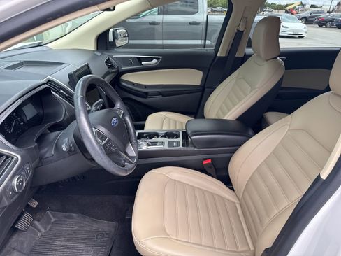 Used 2022 Ford Edge SEL w/ Convenience Package AWD/4WD image 9