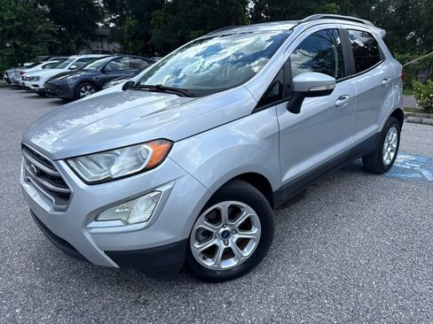 Used 2020 Ford EcoSport SE FWD image 2