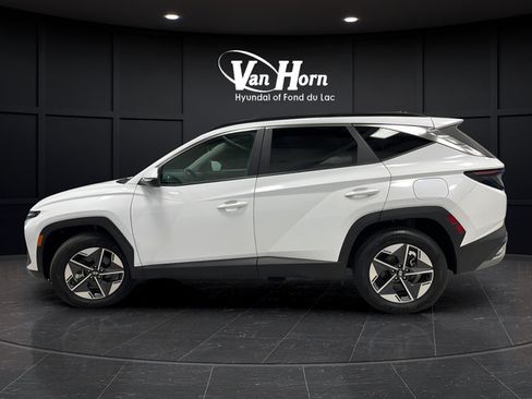 Used 2025 Hyundai Tucson SEL AWD/4WD image 4