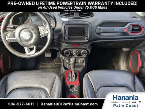 Used 2016 Jeep Renegade Trailhawk w/ Premium Trailhawk Package AWD/4WD image 15