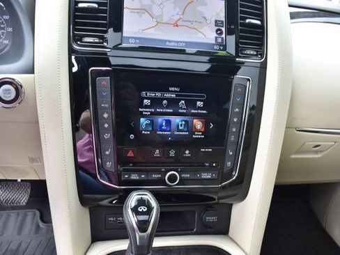 Used 2021 INFINITI QX80 Sensory w/ All-Season Package image 19