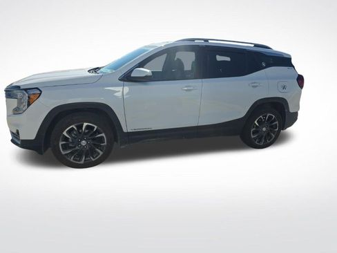 Used 2022 GMC Terrain SLT AWD/4WD image 3