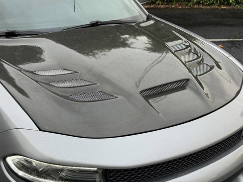 Used 2016 Dodge Charger SRT w/ Harman/Kardon Audio Group image 9