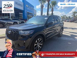 Used 2025 Ford Explorer ST-Line AWD/4WD video 1