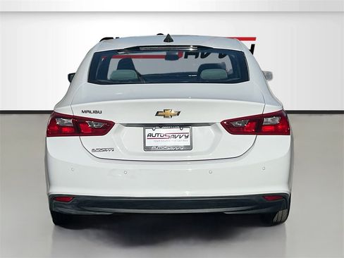 Used 2020 Chevrolet Malibu LS w/ Driver Confidence Package II image 6