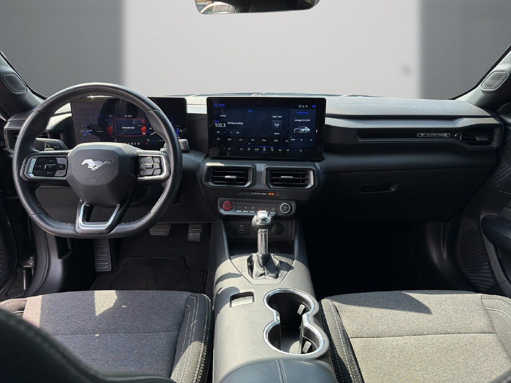 Used 2025 Ford Mustang GT RWD image 16