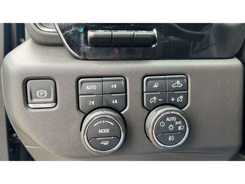 Certified 2024 Chevrolet Silverado 1500 ZR2 w/ Technology Package image 23