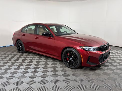Used 2026 BMW 330i Sedan w/ M Sport Package RWD image 6