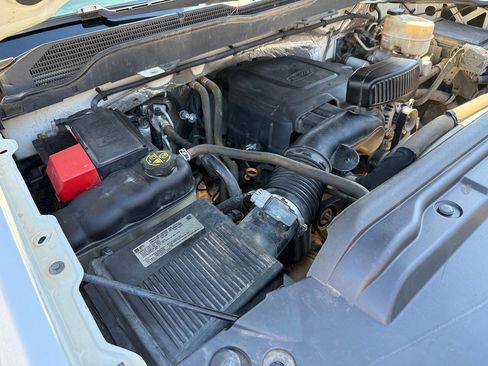 Used 2015 Chevrolet Silverado 3500 W/T image 51