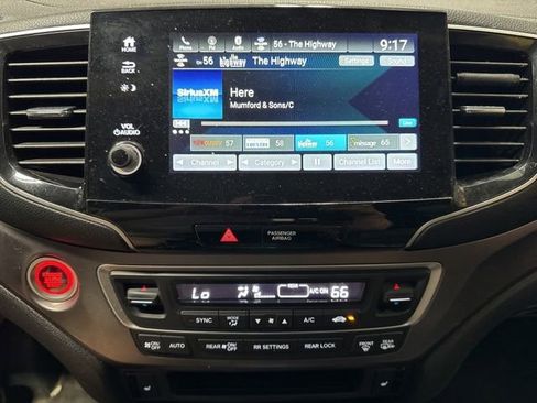 Used 2019 Honda Pilot EX-L image 10