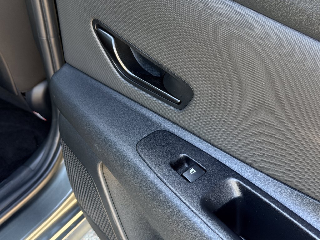 Certified 2025 Hyundai Elantra Sport FWD image 15