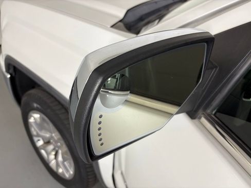 Used 2018 GMC Sierra 1500 SLT w/ SLT Premium Package image 13