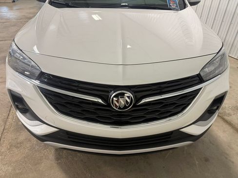Used 2023 Buick Encore GX Preferred w/ Cold Weather Comfort Package AWD/4WD image 4