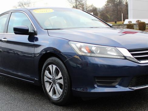 Used 2013 Honda Accord LX image 4