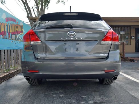 Used 2012 Toyota Venza Limited image 29
