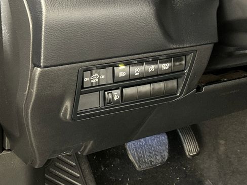 Used 2024 Toyota Tundra SR5 AWD/4WD image 12