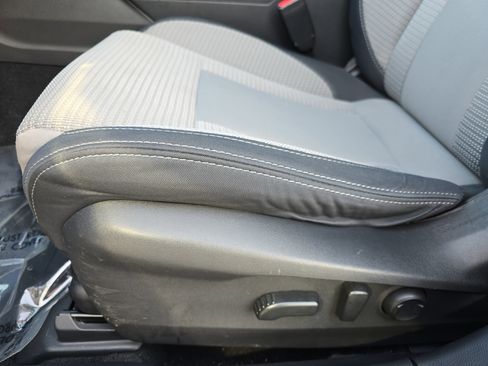 Used 2022 Subaru Outback Premium image 27