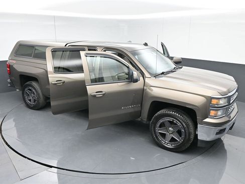 Used 2014 Chevrolet Silverado 1500 LT w/ LT Convenience Package image 37