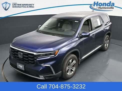 Used 2025 Honda Pilot EX-L image 16