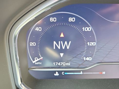 Used 2025 GMC Sierra 1500 Denali Ultimate image 21