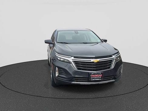 Used 2023 Chevrolet Equinox LT image 3