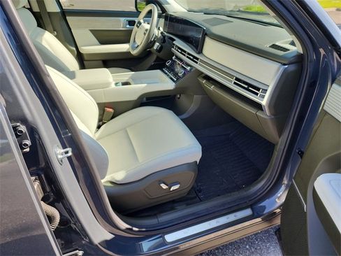 New 2024 Hyundai Santa Fe Calligraphy image 10