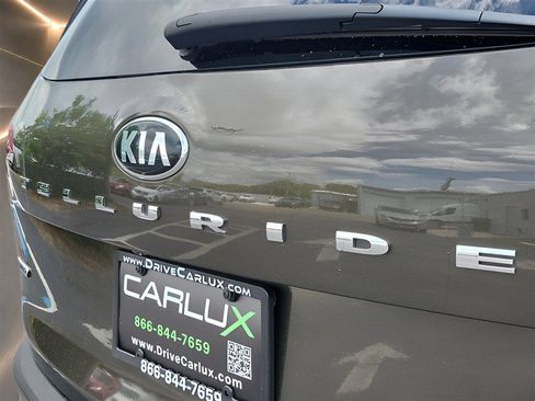 Used 2020 Kia Telluride S AWD/4WD image 29