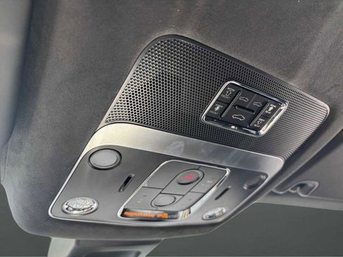 New 2025 Bentley Flying Spur Plug-In Hybrid image 49