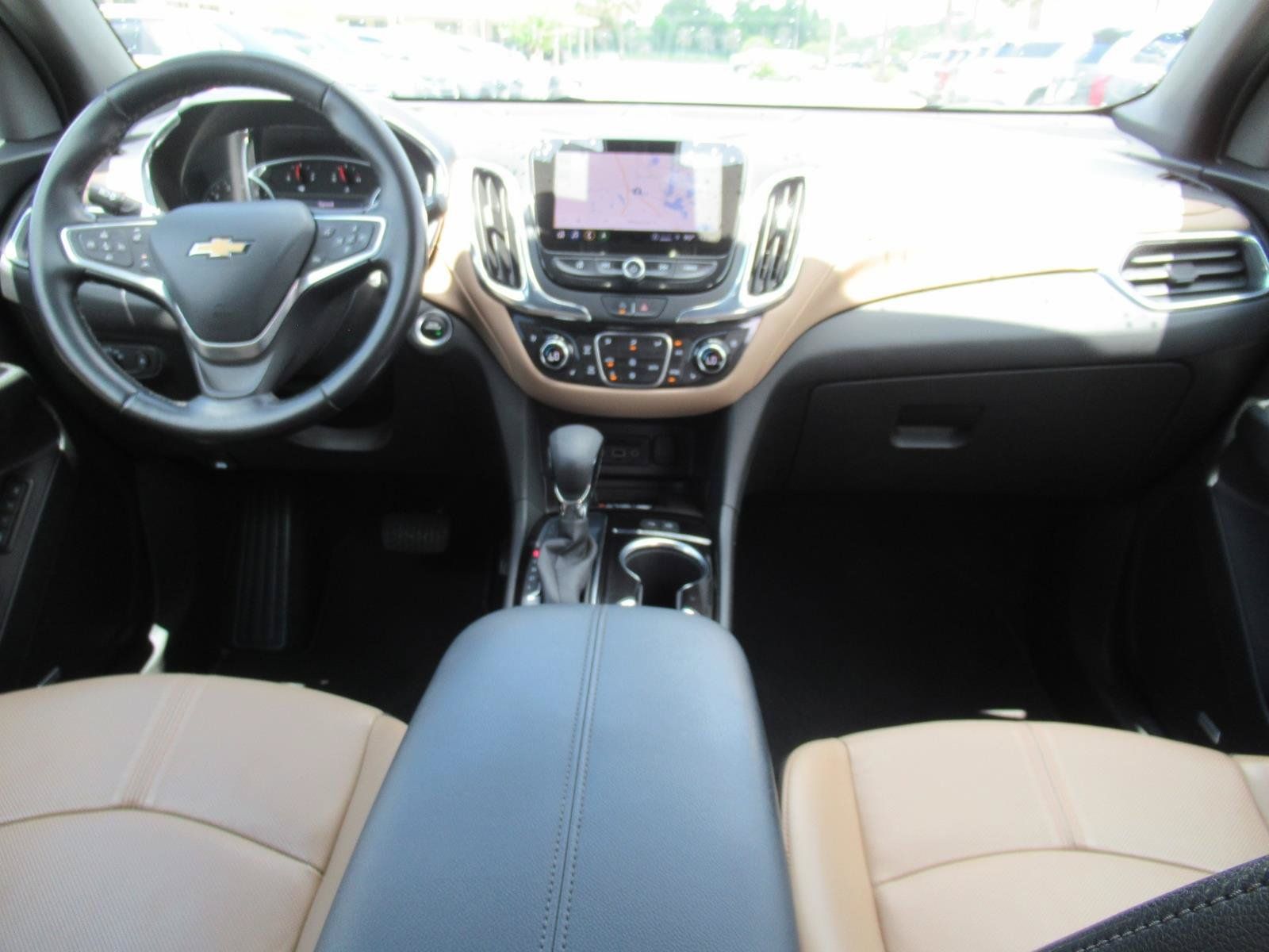 Used 2023 Chevrolet Equinox Premier FWD image 12