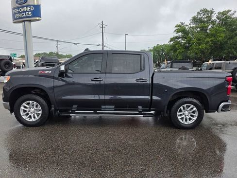 Used 2024 Chevrolet Silverado 1500 LT AWD/4WD image 5