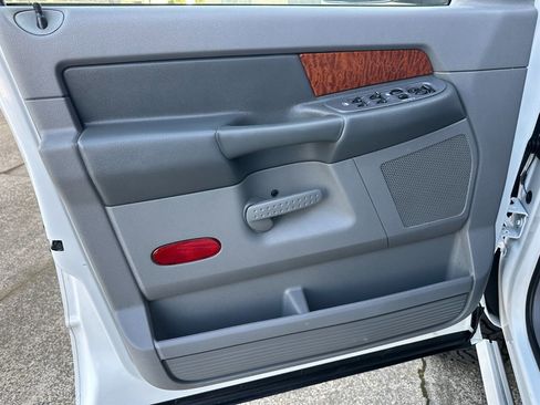 Used 2006 Dodge Ram 2500 Truck SLT w/ Protection Group image 13