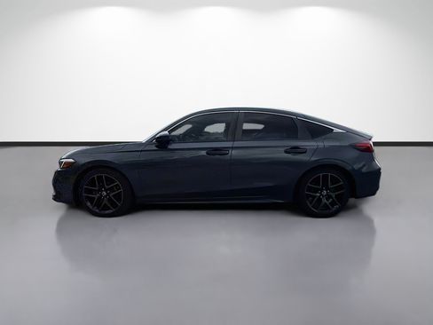 Used 2023 Honda Civic Sport Touring image 2