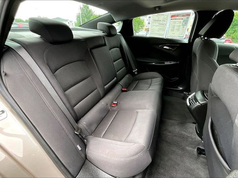 Used 2023 Chevrolet Malibu LT FWD image 26